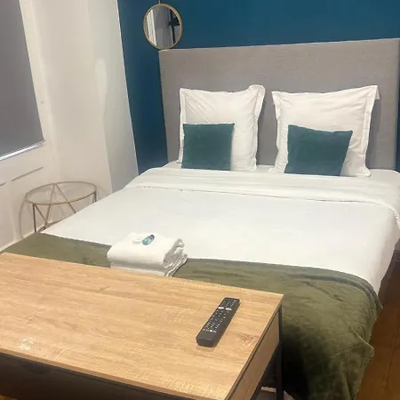 16e Charming Appartamento Parigi